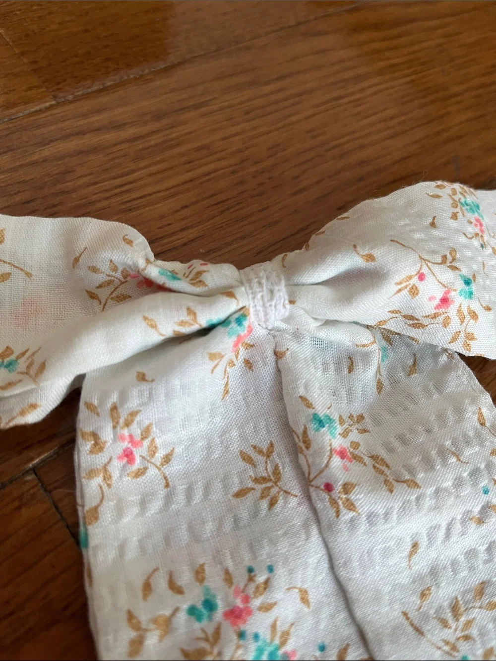 Hair Bow Lot - Women and Girls